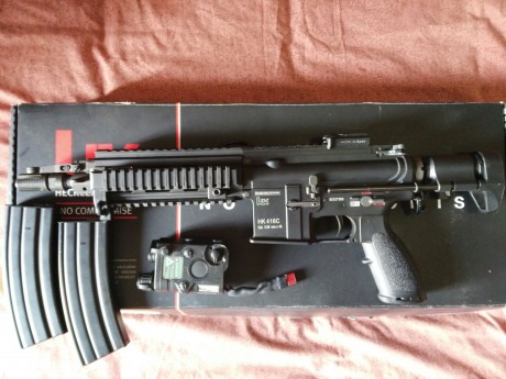 Vendo umarex hk416c fabricado por vfc con poco uso. Lleva cableado de plata, mosfet con freno y conector 00