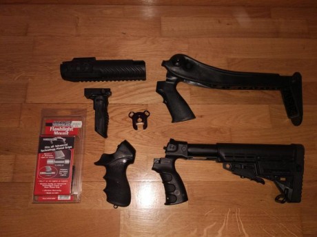 Todos los accesorios son para Mossberg 500, están prácticamente sin uso y 100% operativos y compatibles.

-Paquete 02