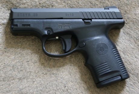 en Austria, es una de las mejores pistolas jamás fabricadas en polímero que cuenta además con una estética 160