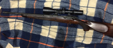 Estimados amigos

Vendo un rifle con base máuser, de acero y nogal, nada de los plásticos que ponen ahora 60