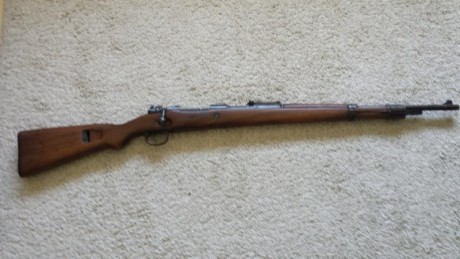Se vende rifle mauser k98( Requisado por los yugoslavos ) impecable , funcionando a la perfeccion calibre 01