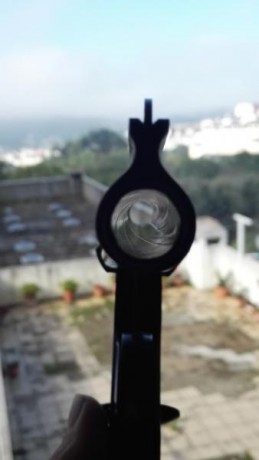 Buenas tardes.

Cada vez se pregunta más en el foro de compraventa sobre el estriado de los uberti cartucho 10