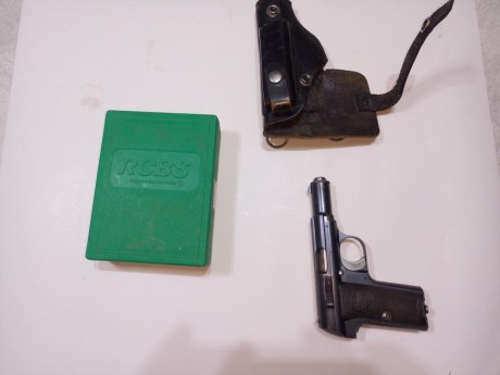 Se vende o se cambia por rifle de avancarga, pistola Astra 300 Purito del 9c o 380acp con su funda original 02