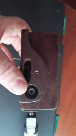 Venta pistola Steyr Lp10 , muy buen estado tanto mecanico como estetico.
CACHA talla M
BOTELLAS  1 caducada 30