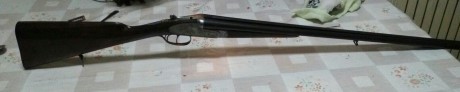 Un amigo me pide q le anuncie la venta de una paralela Víctor Sarasqueta del calibre 24; el arma se fabricó 10