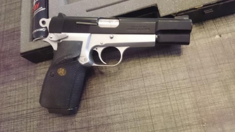 Pistola Browning Fn Practical MK III.
Guiada en F
Calibre 9mm Parabellum, está en perfecto estado, con 01
