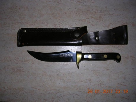 Buenas tardes compañeros,he estado mirando un cuchillo de acero al carbono y he visto de la marca Marto 161