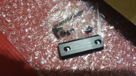 Vendo bipode a estrenar tipo Atlas con base weaver.
Su precio 50 EUR. 01