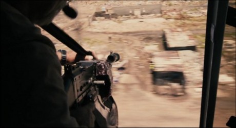 Compañeros,

En vista de las ganas de algunos (Elcafe, Wilcow, Vrakk, etc) por adivinar armas de películas 100