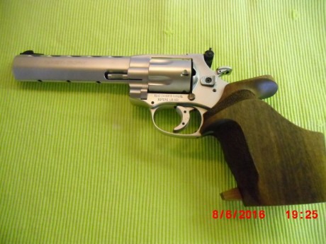 "ARMINIUS" cal.32 Target Trophy. Ningunos problemas en entrenamiento ,tampoco en las competiciones 01