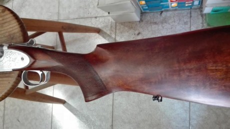 Pongo a la venta paralela ZH del 12 monogatillo,expulsora,selector de tiro,choques,culata pistolet,posa 02