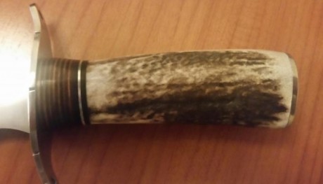 Hola compañeros pongo a la venta este cuchillo del artesano Juan Martínez de Albacete original en su estuche, 11