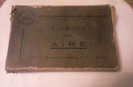 Se vende caja y baqueta de Star 9 largo Ejercito del Aire. Su estado es el que se ve en la fotografía. 02
