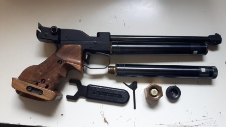 Vendo pistola de CO2 Feinwerkbau Mod-2 en perfectas condiciones de funcionamiento con una precision envidiable, 01