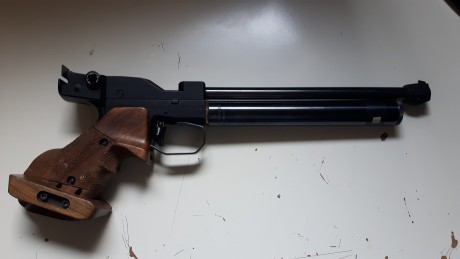 Vendo pistola de CO2 Feinwerkbau Mod-2 en perfectas condiciones de funcionamiento con una precision envidiable, 11
