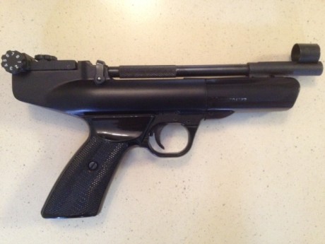 Muy pocos disparos. Mantiene potencia como el primer día, una de las mejores pistolas de su categoría 01