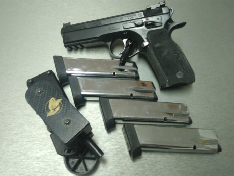 Hola a todos.
Vendo CZ SP-01 SADHOW, en buen estado con cuatro cargadores y funda de competición Ghost.
Mejoras 02