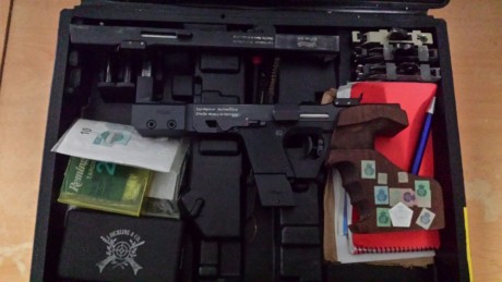 vendo walther gsp 32 y 22 ,con cacha sarmiento y la original, también tiene contrapeso , dos disparadores 21