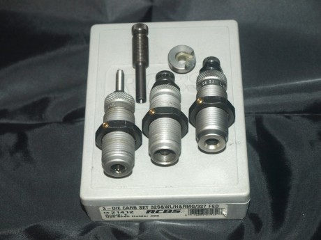  Para quien busca la calidad.  Vendo dies de recarga marca RCBS calibre .32 S&W Long. El lote se compone 00