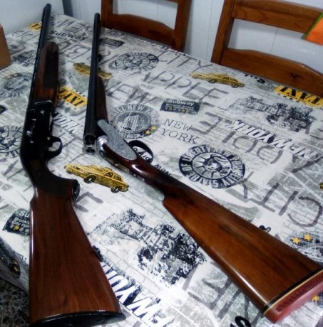 Se vende escopeta A303, calibre 12/70, cañón de 71cm. con 5 polychokes interiores originales, en perfecto 11