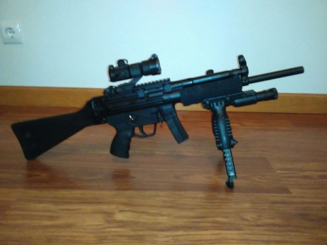 SUBFUSIL HK MP5 CALIBRE 9MM PARABELLUM


 Modelo MKE-T94. En perfecto estado. Muy pocos en España. Tiro 02
