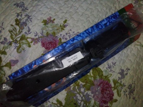 Buenas tardes compañeros,he estado mirando un cuchillo de acero al carbono y he visto de la marca Marto 90