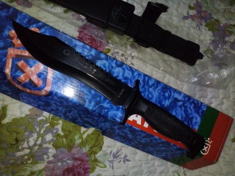 Buenas tardes compañeros,he estado mirando un cuchillo de acero al carbono y he visto de la marca Marto 120