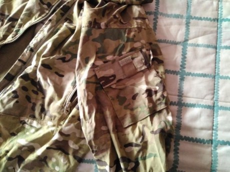Vendo chaqueta original del ejercito de Estados Unidos, es dentro de los siete niveles de ropa que tienen 00