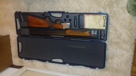 ESCOPETA LA EURONA SP
calibre del 12 , para tiro al plato y caza , buen estado , con estuche 
600 EUROS 00