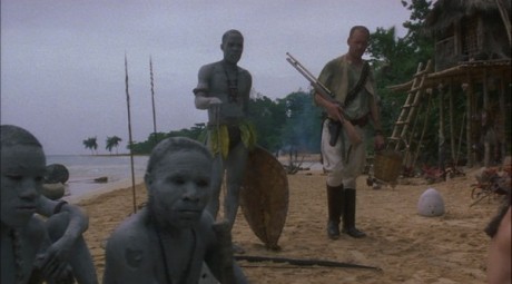 Compañeros,

En vista de las ganas de algunos (Elcafe, Wilcow, Vrakk, etc) por adivinar armas de películas 50