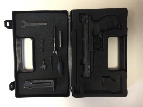 Vendo mi Walther P22 Target, esta nueva impoluta, sin ninguna marca, con dos Cañones uno de 3,5" 21