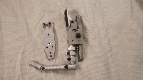 En venta CANTONERA con RABERA marca ANSCHUTZ  completa con los accesorios necesarios para su montaje, 01