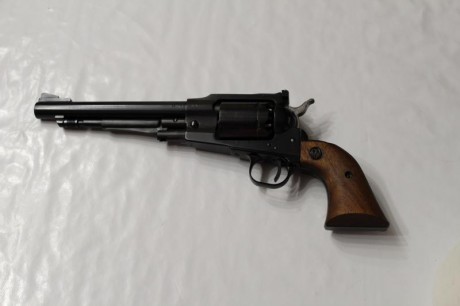 Vendo Ruger Old Army  por 500 € portes incluidos a territorio peninsular. Se encuentra en Cádiz. No acepto 01