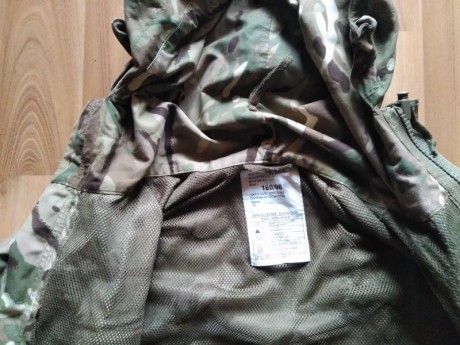 Vendo este chaqueton del ejercito britanico windproof en camuflage MTP, el ultimo modelo adoptado por 10