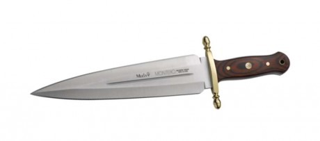 Vendo cuchillo de remate Muela modelo Montero nuevo sin estrenar con su funda de cuero precio 65 € envio 40