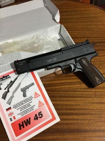  VENDIDA 
 VENDIDA 
 VENDIDA 










Saludos;

Por haberla usado solamente UNA VEZ, pongo a la venta 02