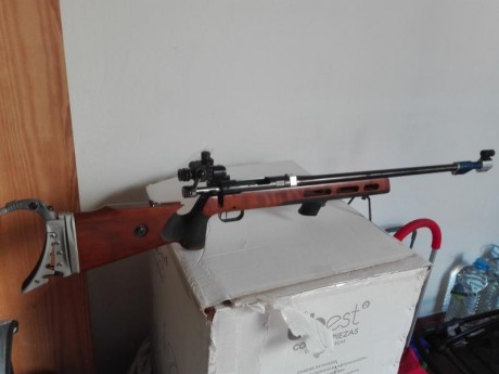 Se pone en venta, por cuenta del propietario Rifle Gruning LW III calibre 6 mm Norma Br, estriado en perfecto 02