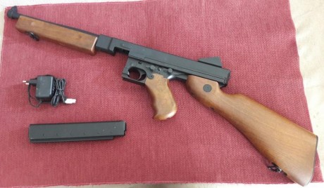   Hola compañeros, pongo en venta esta arma de Airsoft Snow Wolf SW05 - M1A1 - AEG. Comprada a otro forero 01