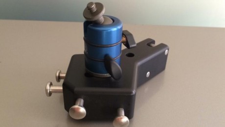 Tripode para visor Anschutz 463 para tendido.

Permite ver el visor sin perder posición.

Sólida construcción 22