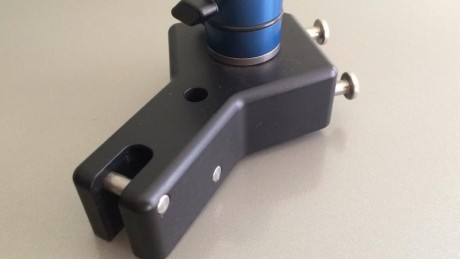 Tripode para visor Anschutz 463 para tendido.

Permite ver el visor sin perder posición.

Sólida construcción 20