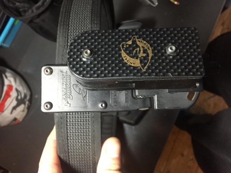 Vendo mi funda ghost para cz sp-01shadow... la compre pensando ke servia para la shadow 2 y no es asi...
Ha 02