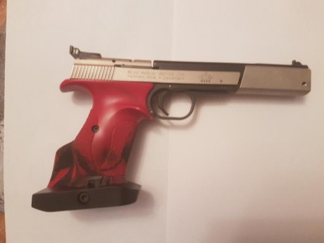 hola vendo hammerli x-esse cal 22 en muy buen estado tiene dos cardadores y contra peso todo con el envio 02