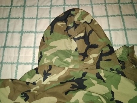 Vendo este chaqueton de goretex del USMC usado pero en perfecto estado, es una talla small regular.
El 30