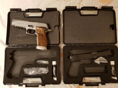 Se vende pistola Sig-Sauer X-Five Classic comprada nueva en Armeria Arminse el 21 de octubre de 2015. 01