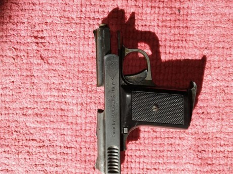 Buenas vendo esta reliquia o eso creo pistola, marca Molgoria italiana años 70 creo,8mm detonadora,regalo 02