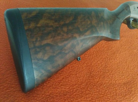 Beretta A400 Xplor Action del calibre 28/70.
Cañón de 66 cm.
Polichoques */***/*****.
Cuñas de culata 00