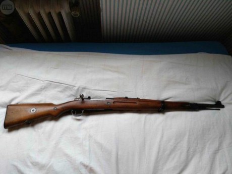 Hola,
Necesito vuestra ayuda para identificar este rifle que estamos vendiendo.
Nos preguntan si es un 01