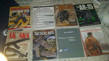 Vendo los libros siguiente    Contesto por privado  .  gastos de envio gratis
                        01