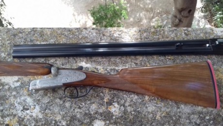 Ugartechea modelo 110 calibre 12 para la caza de becada.  Cañon de 62 cm.Cañón derecho estriado y izquierdo 60