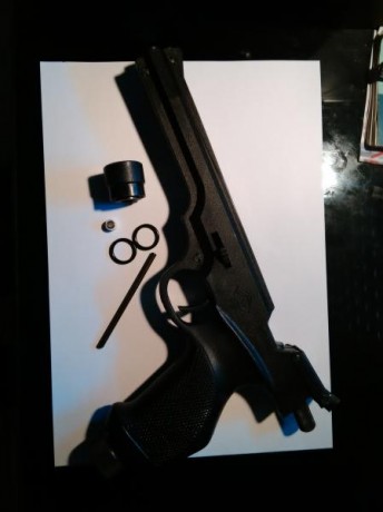 Hola, pongo en venta pistola DRULOV LOV21 por 80€,portes a cargo del comprador.
el arma esta en navarra 01